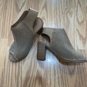 Open Toed Heeled Booties